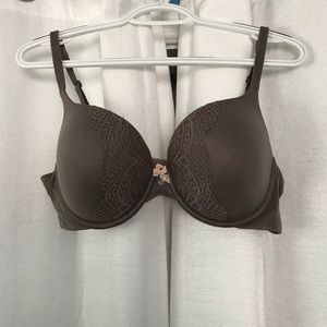 Body by Victoria Perfect Shape bra